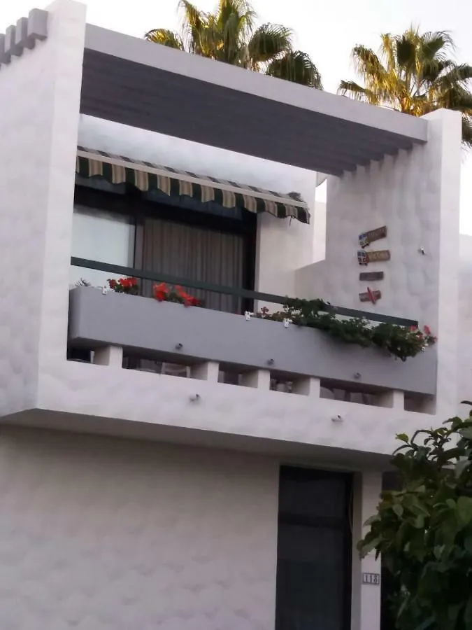 Apartamentos Bungamerica N114 Playa de las Américas 0*,  Espagne